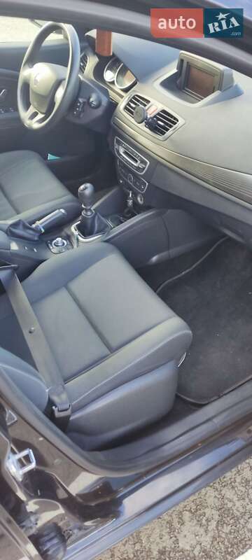 Хетчбек Renault Megane 2009 в Миколаєві фото 6 Хетчбек Renault Megane 2009 в Миколаєві