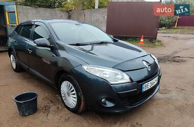 Универсал Renault Megane 2010 в 