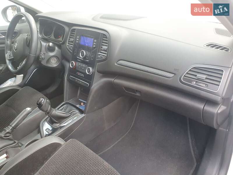 Универсал Renault Megane 2017 в Кременчуге фото 15 Универсал Renault Megane 2017 в Кременчуге