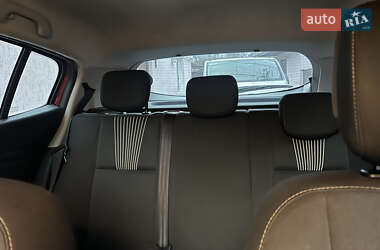 Хэтчбек Renault Megane 2010 в 