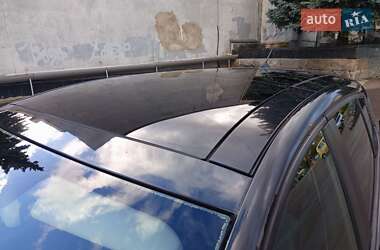 Хетчбек Renault Megane 2010 в 