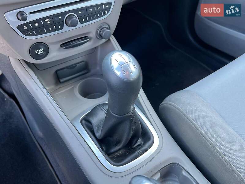 Хетчбек Renault Megane 2009 в Львові фото 29 Хетчбек Renault Megane 2009 в Львові