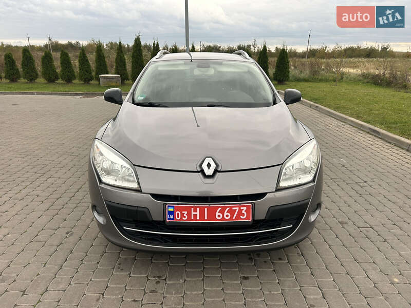 Універсал Renault Megane 2011 в Городку