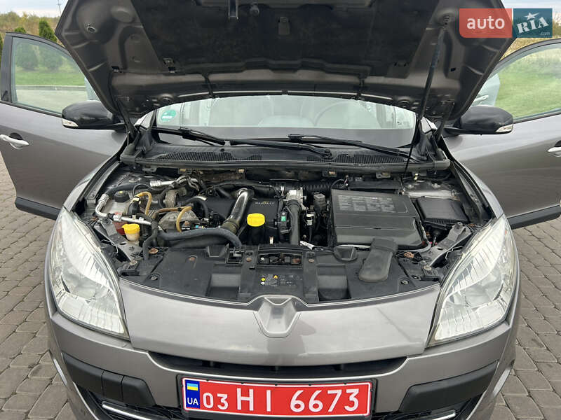 Універсал Renault Megane 2011 в Городку