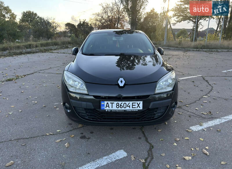 Хетчбек Renault Megane 2009 в Сарнах