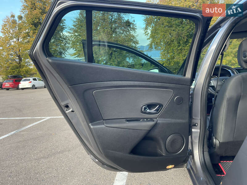 Універсал Renault Megane 2012 в Рівному