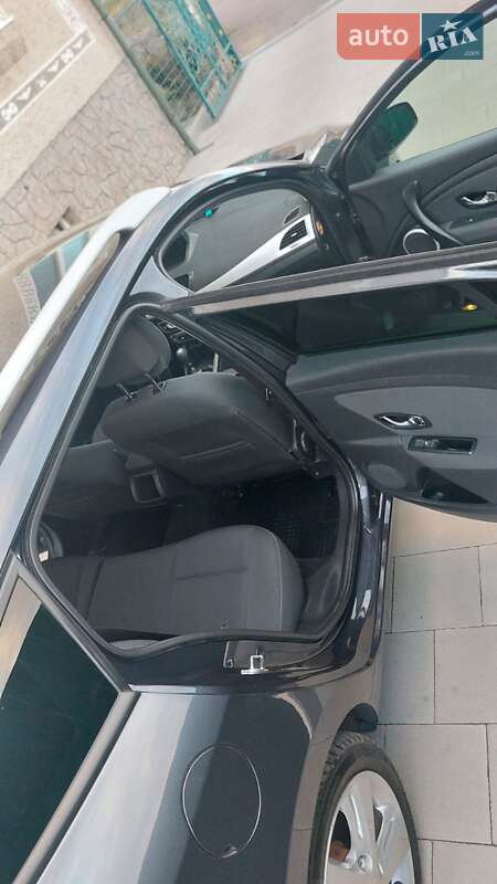 Универсал Renault Megane 2012 в Львове фото 9 Универсал Renault Megane 2012 в Львове