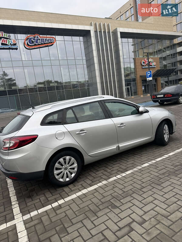 Універсал Renault Megane 2015 в Луцьку