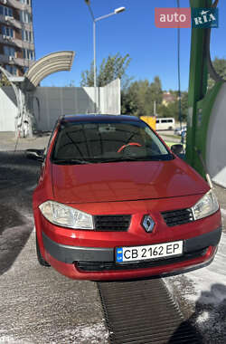 Хэтчбек Renault Megane 2004 в  фото 2 Хэтчбек Renault Megane 2004 в