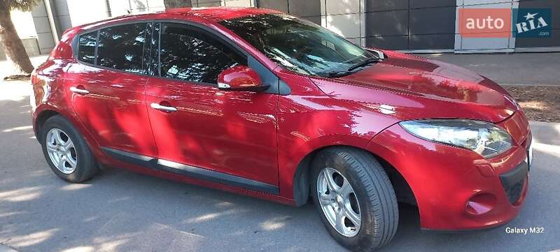 Хетчбек Renault Megane 2009 в Кам'янському фото 7 Хетчбек Renault Megane 2009 в Кам'янському