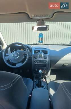 Седан Renault Megane 2008 в 