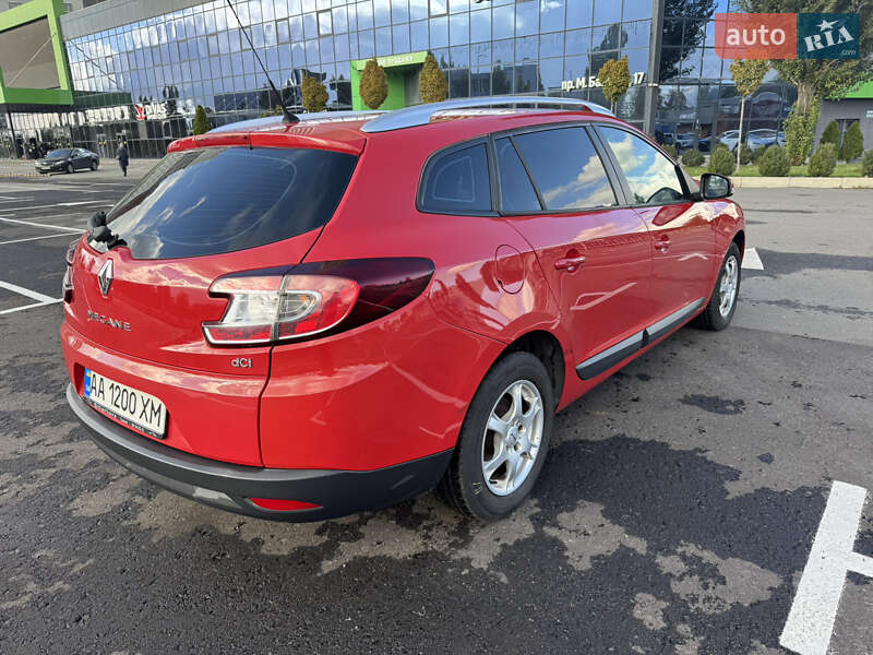 Универсал Renault Megane 2010 в Киеве фото 10 Универсал Renault Megane 2010 в Киеве