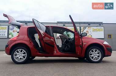 Хэтчбек Renault Megane 2008 в 