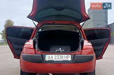 Хэтчбек Renault Megane 2008 в 