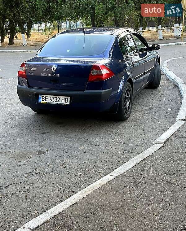 Седан Renault Megane 2004 в 