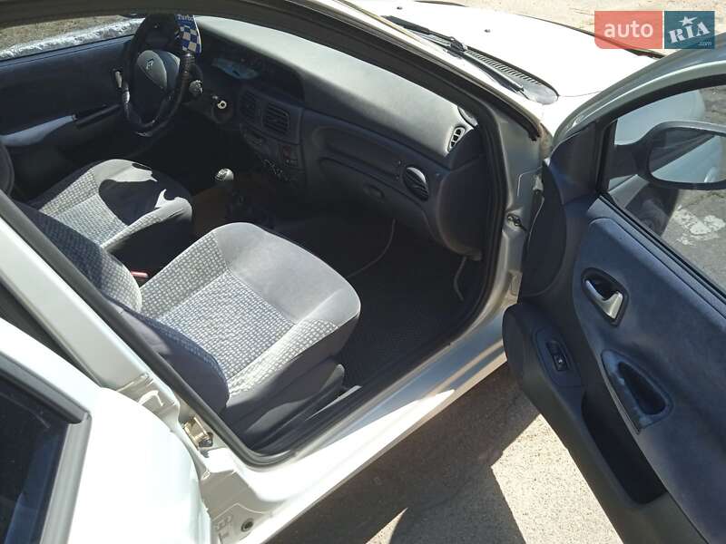 Седан Renault Megane 2003 в Черкасах фото 3 Седан Renault Megane 2003 в Черкасах