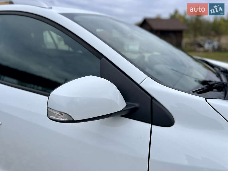 Универсал Renault Megane 2014 в Ивано-Франковске фото 28 Универсал Renault Megane 2014 в Ивано-Франковске