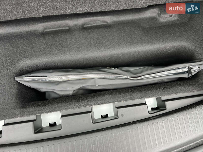 Универсал Renault Megane 2014 в Ивано-Франковске фото 60 Универсал Renault Megane 2014 в Ивано-Франковске