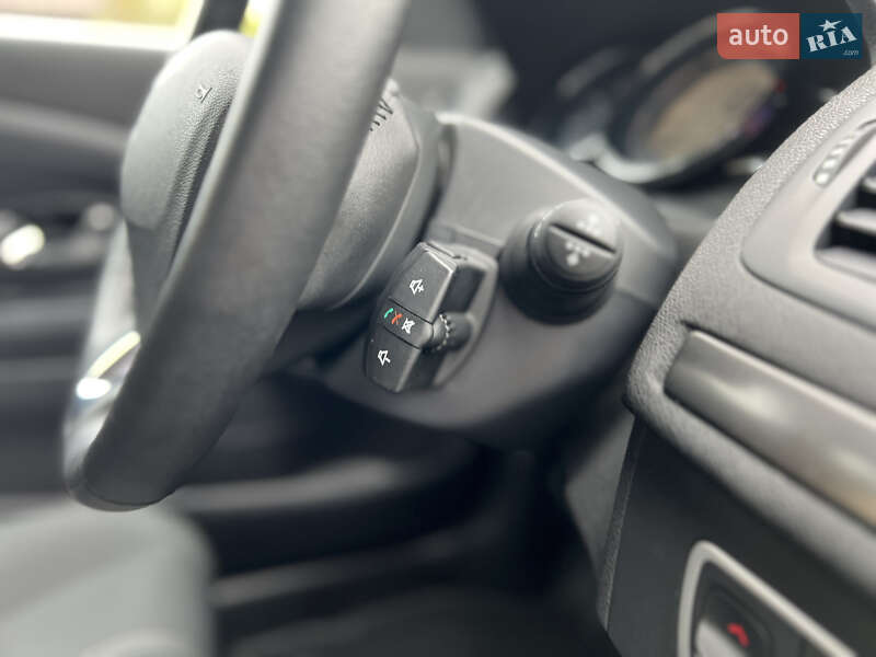 Универсал Renault Megane 2014 в Ивано-Франковске фото 70 Универсал Renault Megane 2014 в Ивано-Франковске