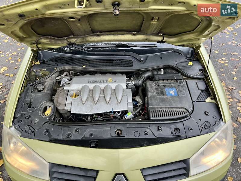 Хетчбек Renault Megane 2003 в Горішніх Плавнях фото 10 Хетчбек Renault Megane 2003 в Горішніх Плавнях