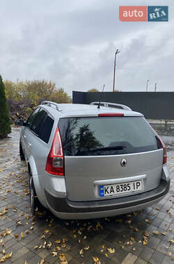 Универсал Renault Megane 2005 в  фото 10 Универсал Renault Megane 2005 в