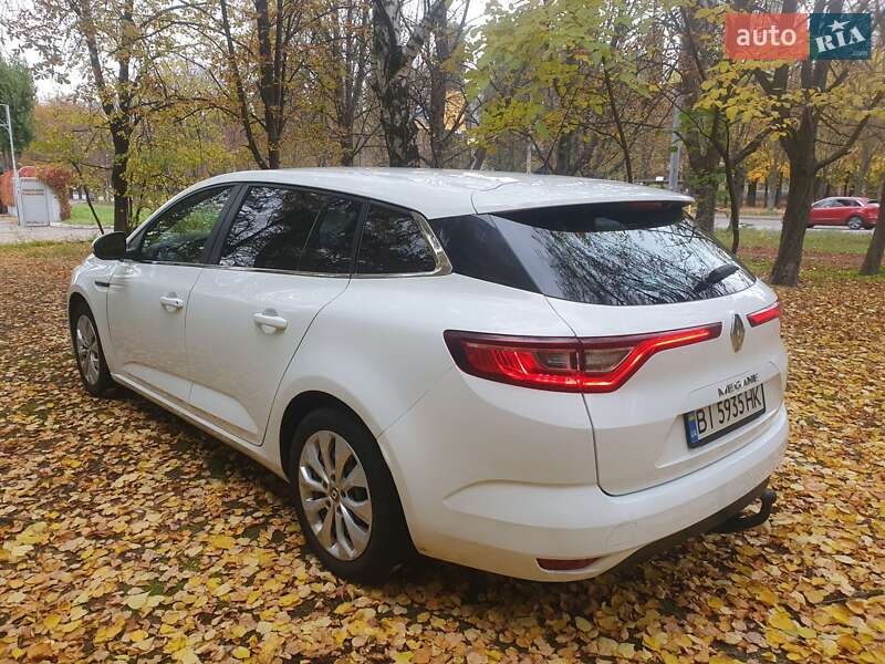 Универсал Renault Megane 2017 в Кременчуге фото 4 Универсал Renault Megane 2017 в Кременчуге