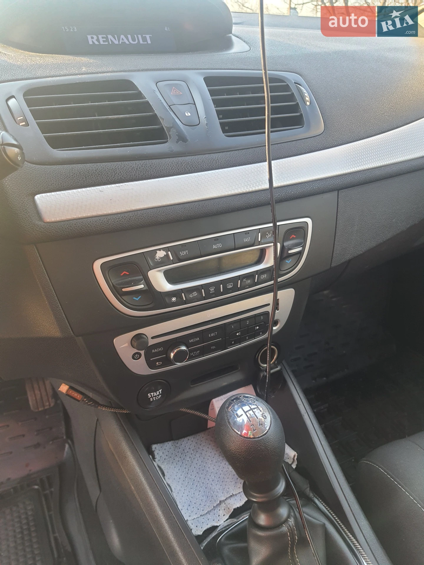 2014 Renault Megane - мініатюра 16