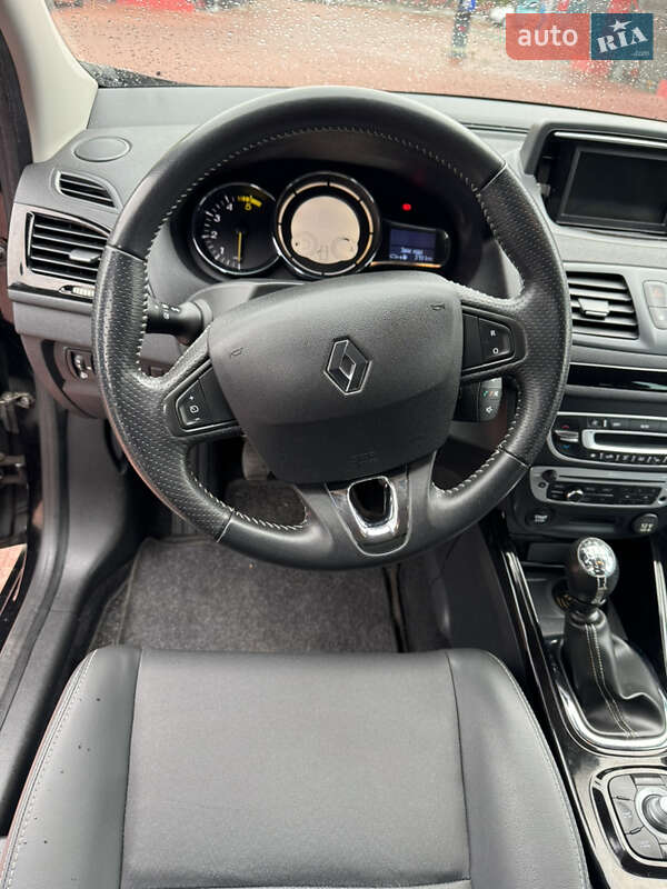 Универсал Renault Megane 2013 в Ровно фото 22 Универсал Renault Megane 2013 в Ровно
