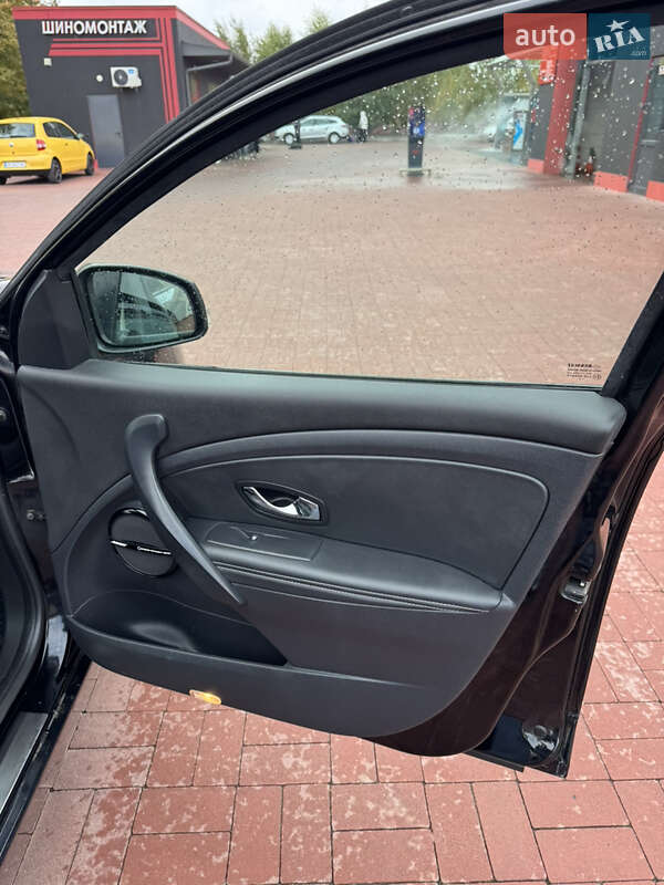 Универсал Renault Megane 2013 в Ровно фото 42 Универсал Renault Megane 2013 в Ровно