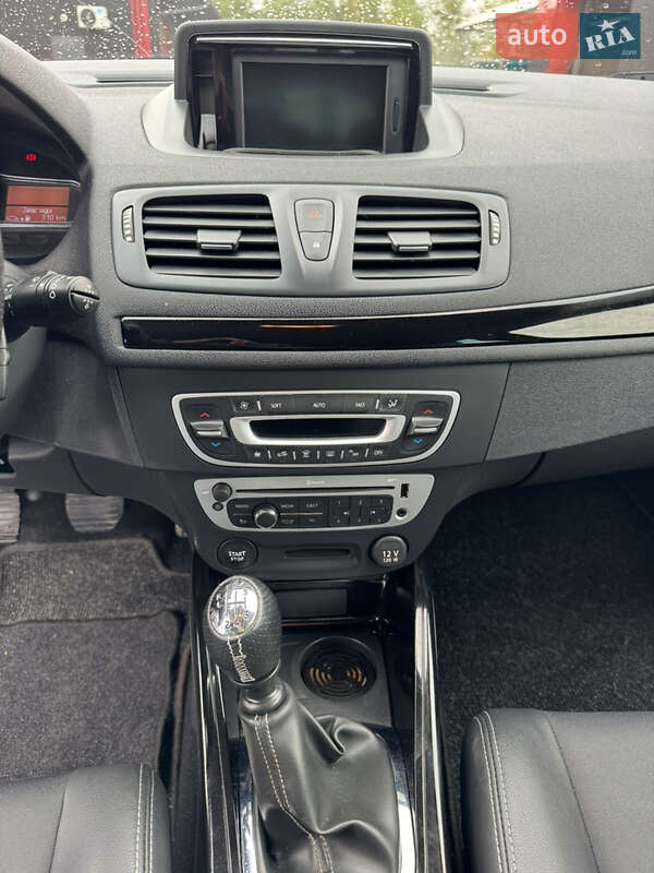 Универсал Renault Megane 2013 в Ровно фото 43 Универсал Renault Megane 2013 в Ровно