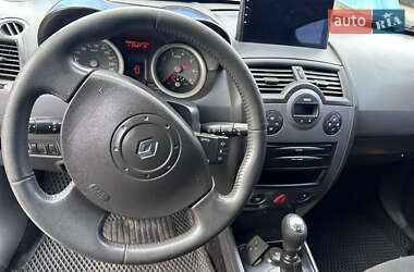 Хетчбек Renault Megane 2003 в 