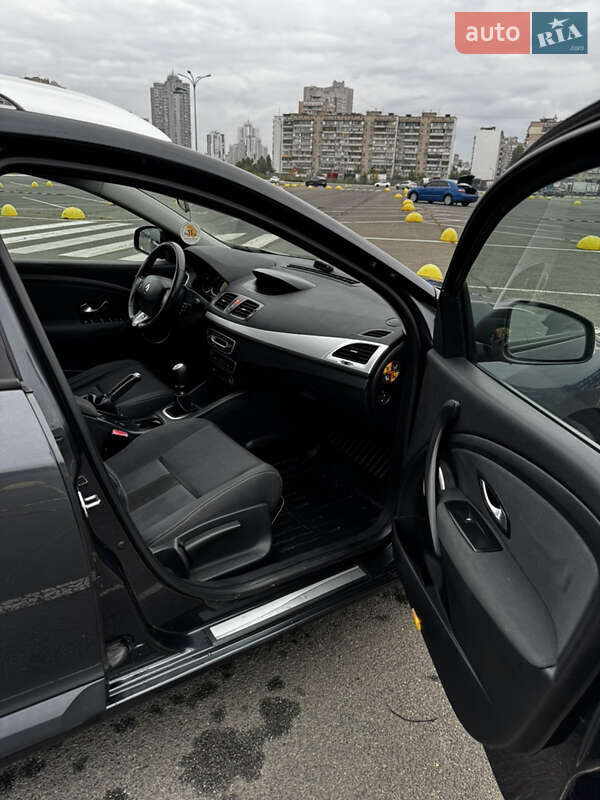Універсал Renault Megane 2009 в Києві фото 6 Універсал Renault Megane 2009 в Києві