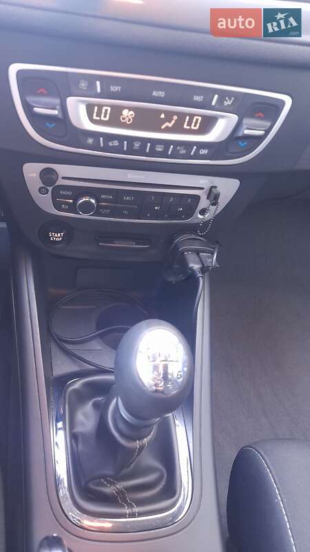 Универсал Renault Megane 2016 в Виннице фото 17 Универсал Renault Megane 2016 в Виннице
