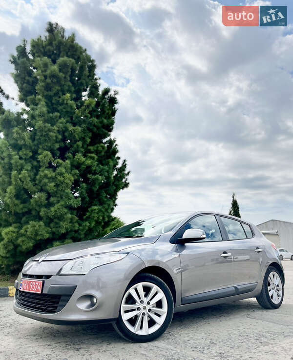 Хетчбек Renault Megane 2010 в Охтирці фото 6 Хетчбек Renault Megane 2010 в Охтирці