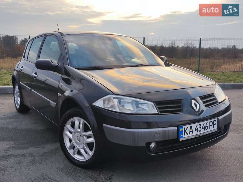 Хэтчбек Renault Megane 2005 в Киеве