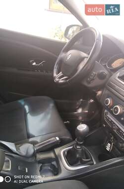 Универсал Renault Megane 2011 в 