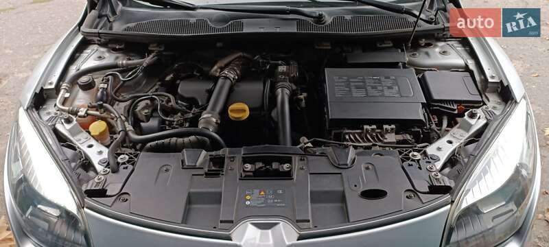 Универсал Renault Megane 2013 в Николаеве фото 14 Универсал Renault Megane 2013 в Николаеве