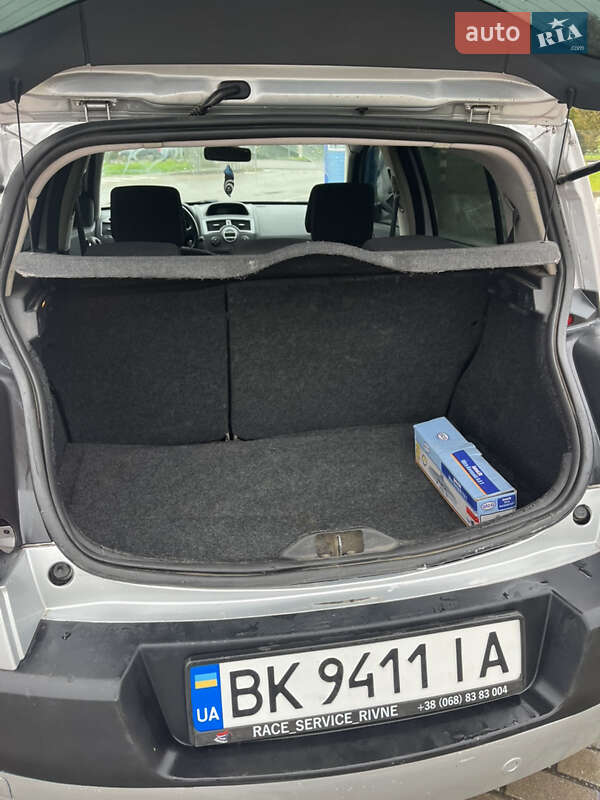 Хетчбек Renault Megane 2006 в Дубні фото 19 Хетчбек Renault Megane 2006 в Дубні
