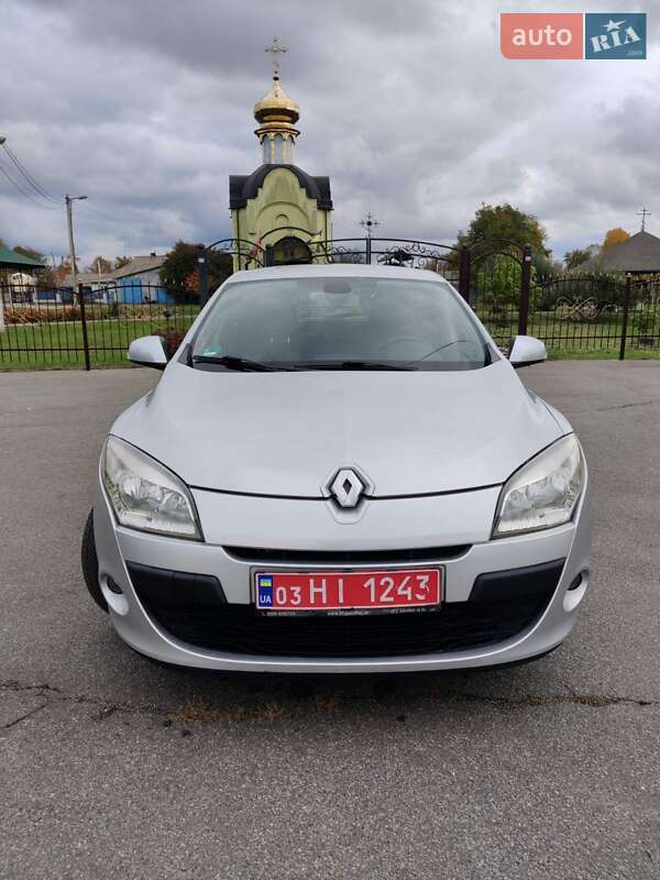 Хэтчбек Renault Megane 2009 в Барышевке фото 2 Хэтчбек Renault Megane 2009 в Барышевке