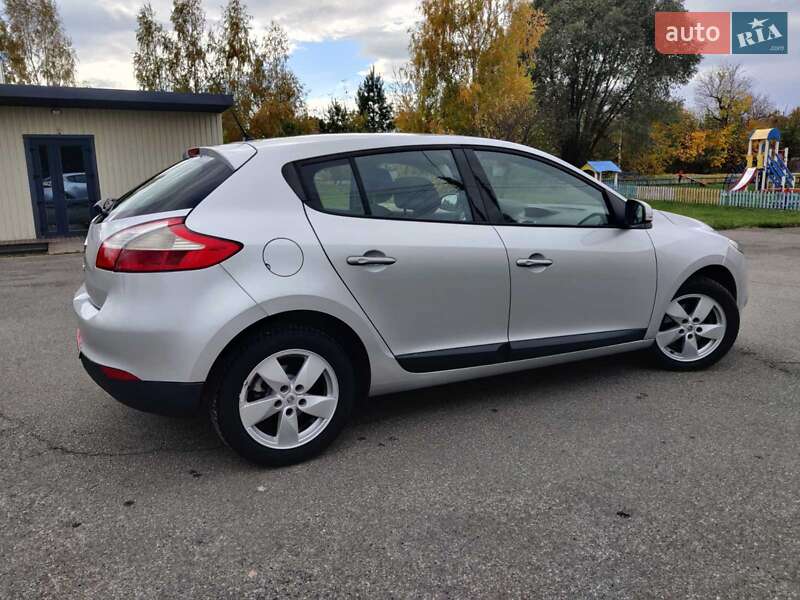 Хэтчбек Renault Megane 2009 в Барышевке фото 5 Хэтчбек Renault Megane 2009 в Барышевке