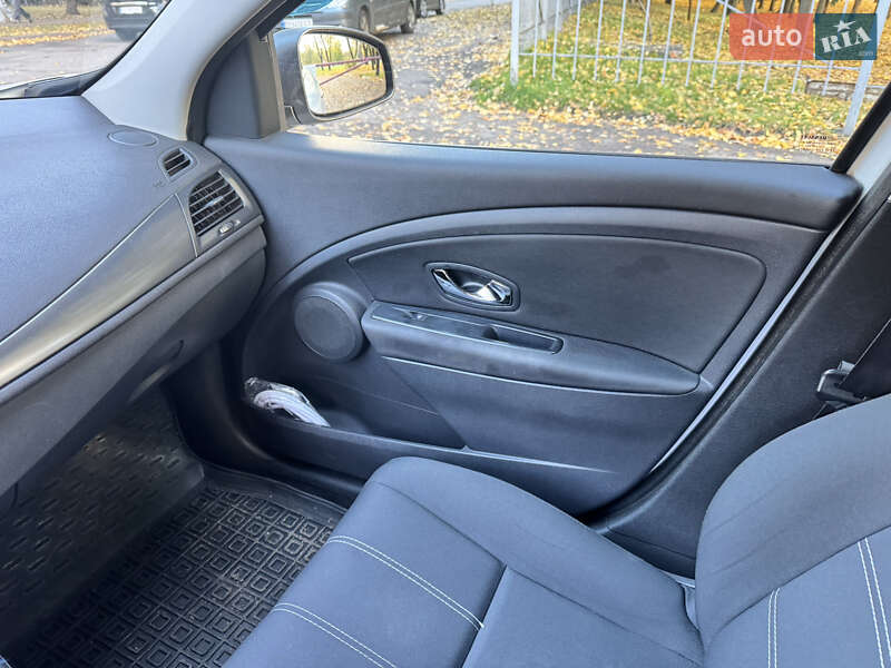 Універсал Renault Megane 2014 в Черкасах