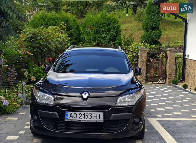 Універсал Renault Megane 2011 в Сваляві