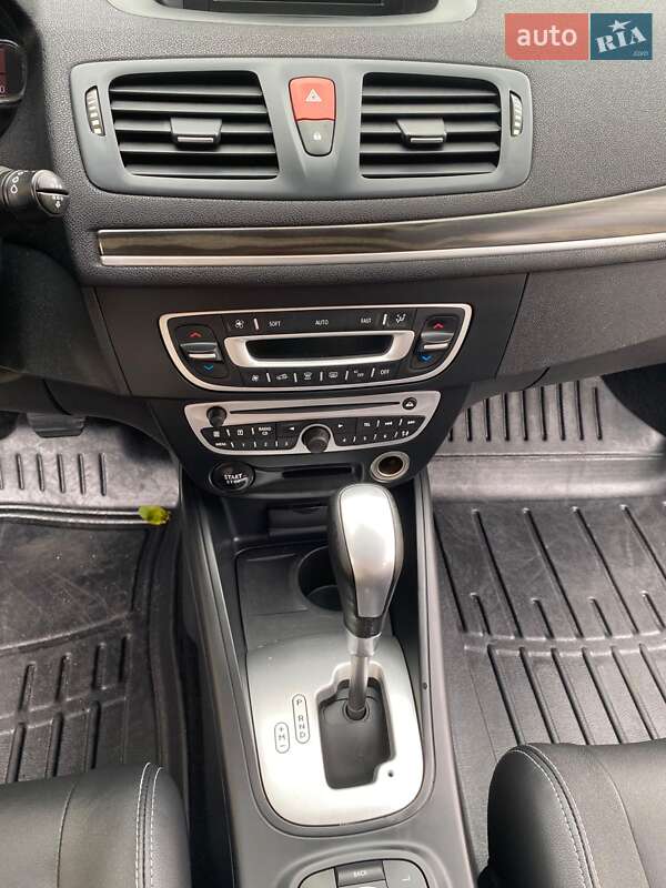 Универсал Renault Megane 2011 в Чернигове фото 21 Универсал Renault Megane 2011 в Чернигове