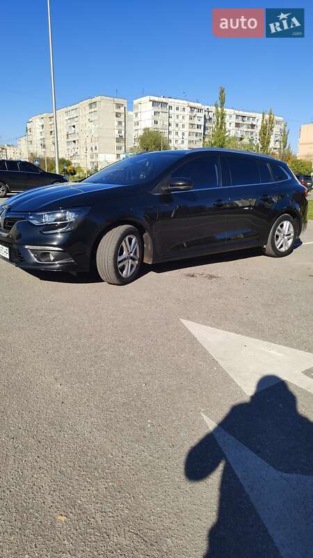 Универсал Renault Megane 2017 в Ивано-Франковске