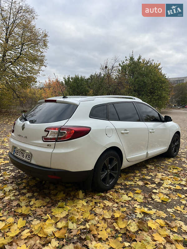 Универсал Renault Megane 2014 в Первомайске фото 6 Универсал Renault Megane 2014 в Первомайске
