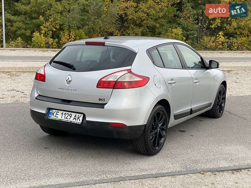 Хетчбек Renault Megane 2014 в Дніпрі фото 4 Хетчбек Renault Megane 2014 в Дніпрі