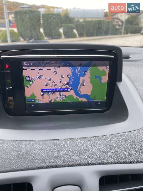 Хетчбек Renault Megane 2014 в Дніпрі фото 39 Хетчбек Renault Megane 2014 в Дніпрі