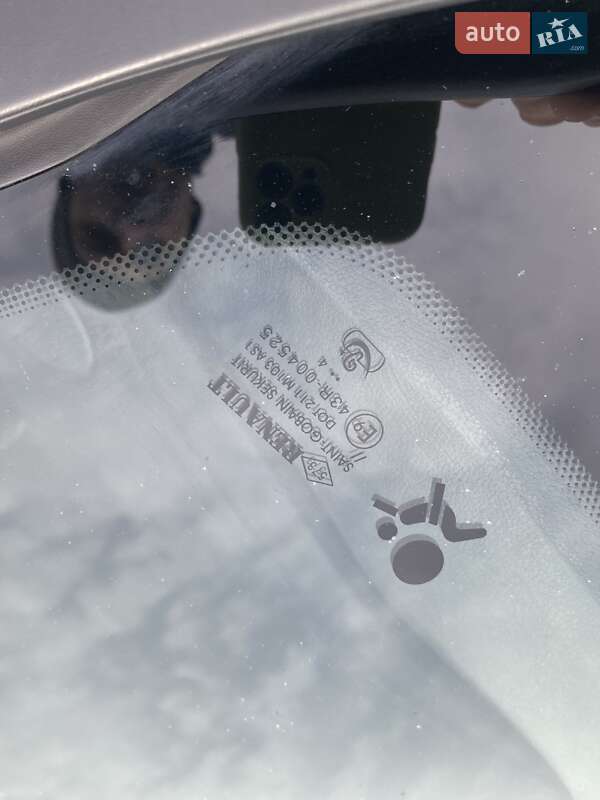 Хетчбек Renault Megane 2014 в Дніпрі фото 67 Хетчбек Renault Megane 2014 в Дніпрі