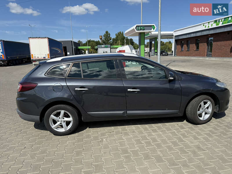 Универсал Renault Megane 2009 в Луцке фото 9 Универсал Renault Megane 2009 в Луцке