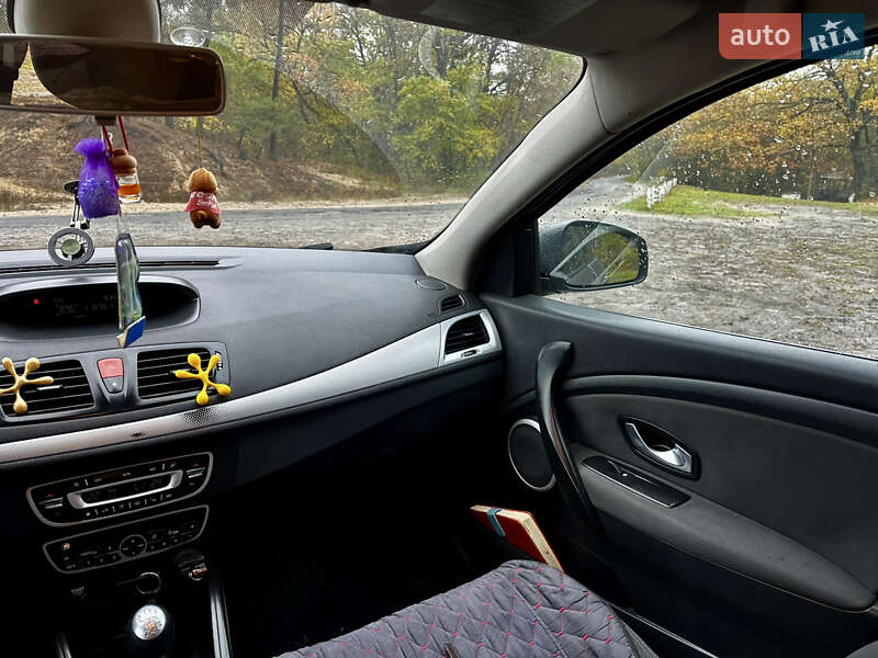 Хэтчбек Renault Megane 2009 в Шишаки